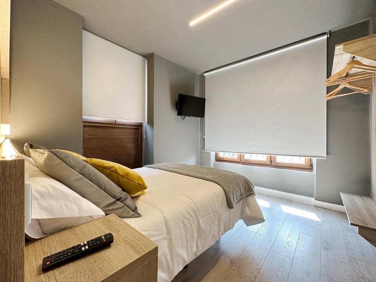 Hostal Maria Felisa Кандас Экстерьер фото